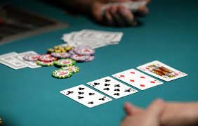 Cách tính EV Poker: Tìm hiểu về chiến lược và công thức tính