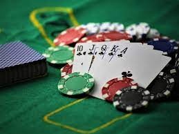 Phân biệt Xì tố và Poker thông qua những điểm khác biệt nào?