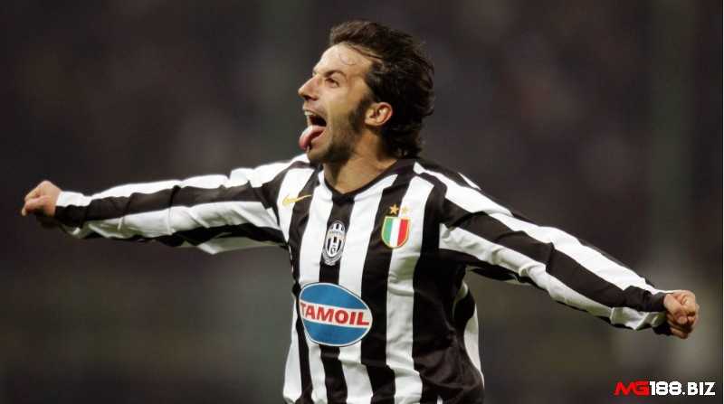Alessandro Del Piero là tiền đạo tài năng và góp mặt trong đội hình xuất sắc nhất Juventus