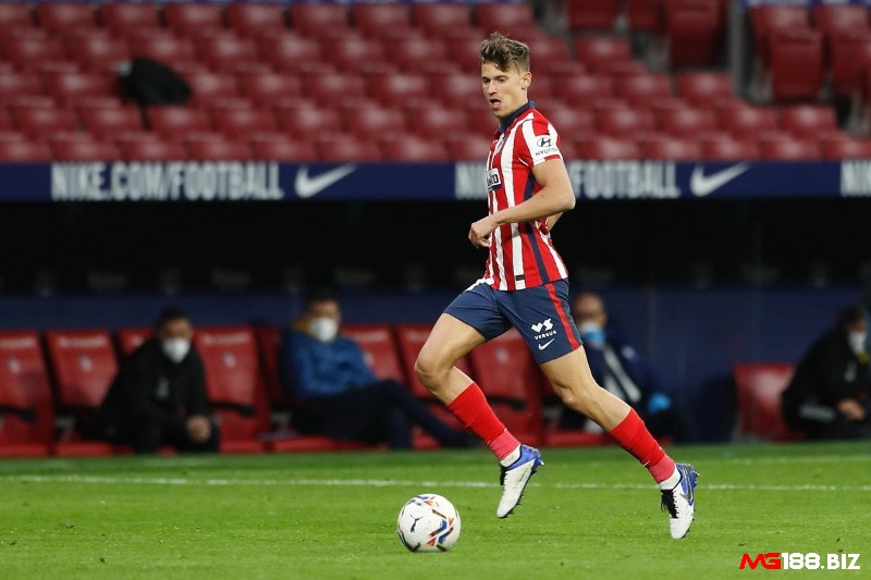 Đội hình xuất sắc nhất Atletico Madrid - Marcos Llorente