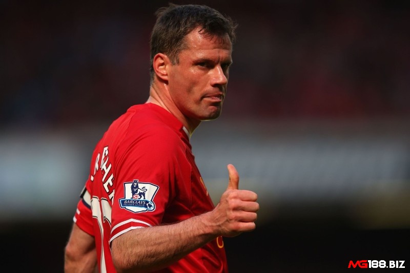 Trung vệ Jamie Carragher có trong đội hình xuất sắc nhất Liverpool ở Premier League