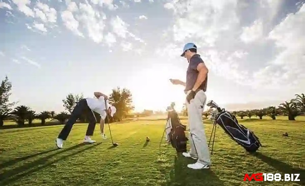 Golfer không được trừ thuế TNCN khi trả phí chơi golf