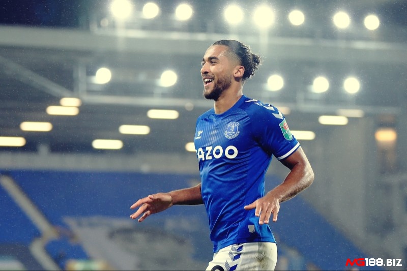 Không thể quên nhắc đến cái tên Dominic Calvert-Lewin trong đội hình xuất sắc nhất Everton