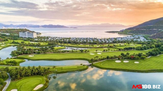 Sân golf ở Vinpearl Nha Trang do Luke Donald thiết kế