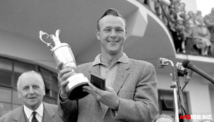 Arnold Palmer đã sở hữu loạt thành tích đáng mơ ước